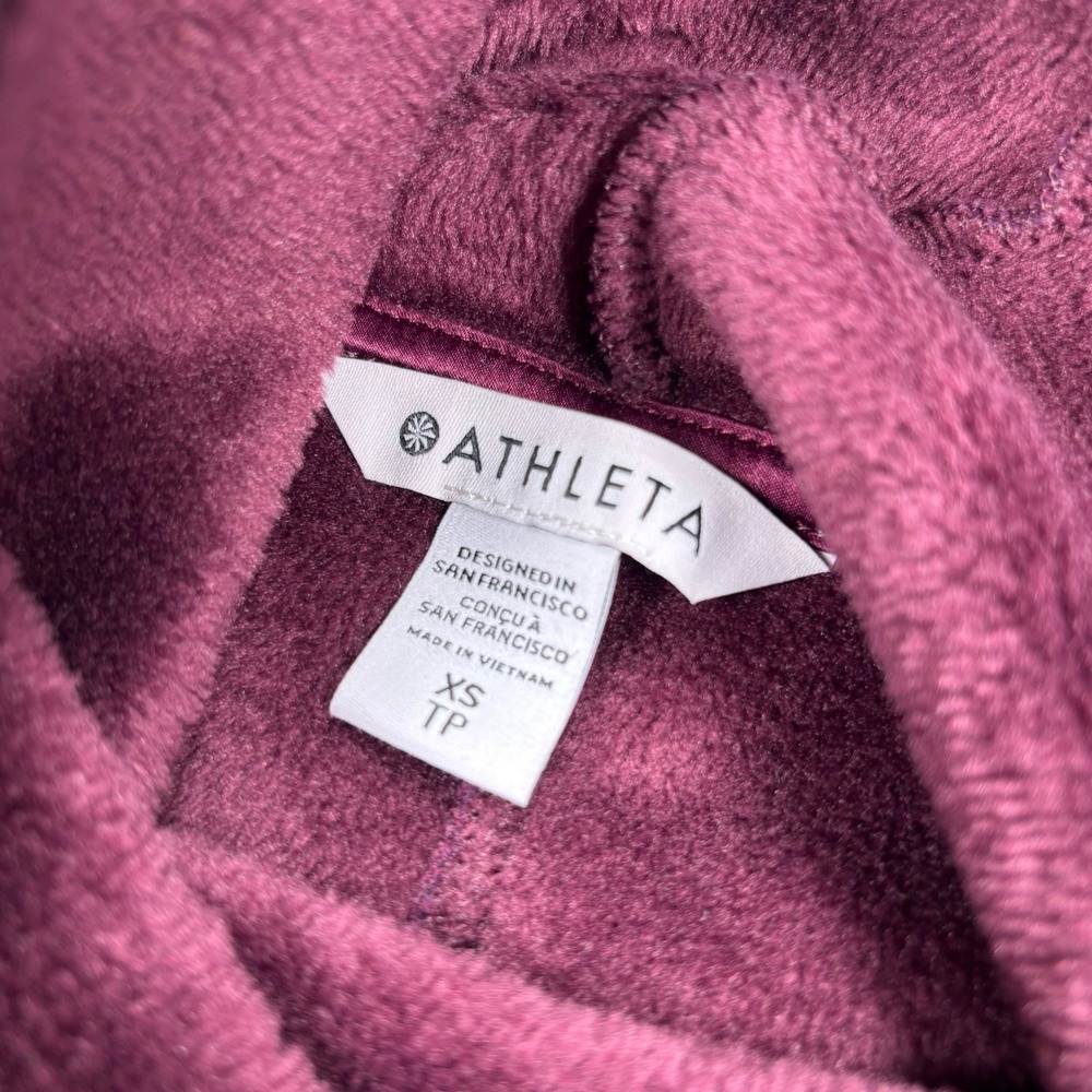 Athleta Women's XS Burgundy Cozy Karma Funnel Neck Sweatshirt Cabincore Winter - Picture 4 of 6